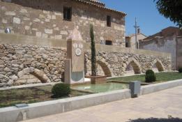 Arcs de l'antic cementiri de Sant Miquel 1