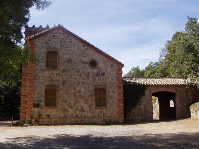 Casa forestal de Castellfollit 1