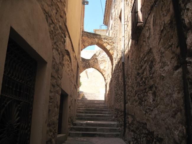 Arcades del Carrer Plebania. 1