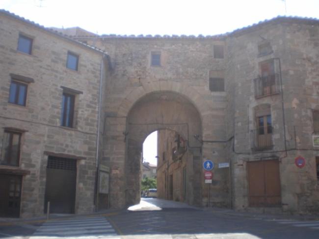 Portal de Cervera 1